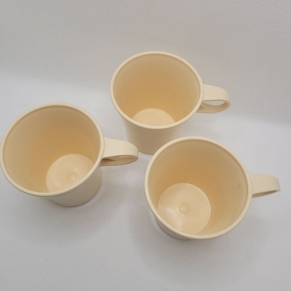 Camping Mugs Retro Melamine Plastic Travel Cup Set of 5 Vtg Alladin Deka Durable - Picture 10 of 12